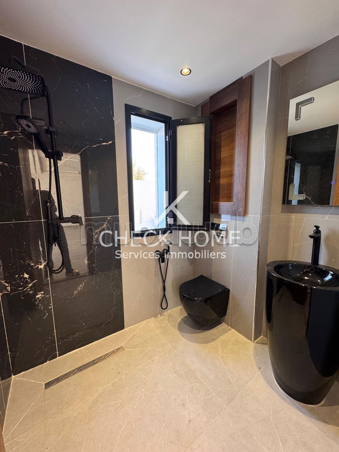 Villa à vendre menchar hammamet