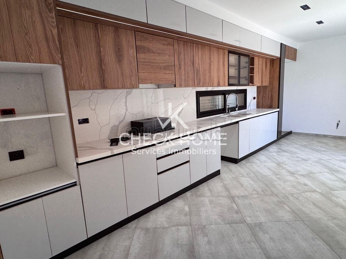 Villa à vendre menchar hammamet