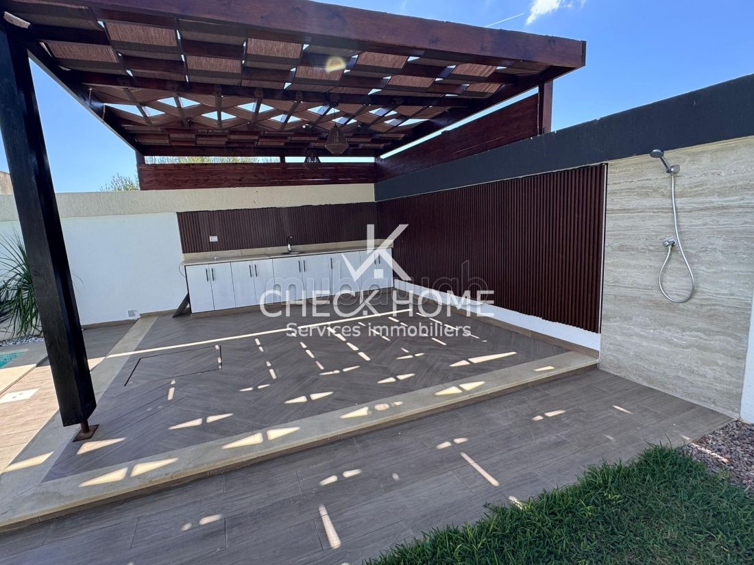 Villa à vendre menchar hammamet