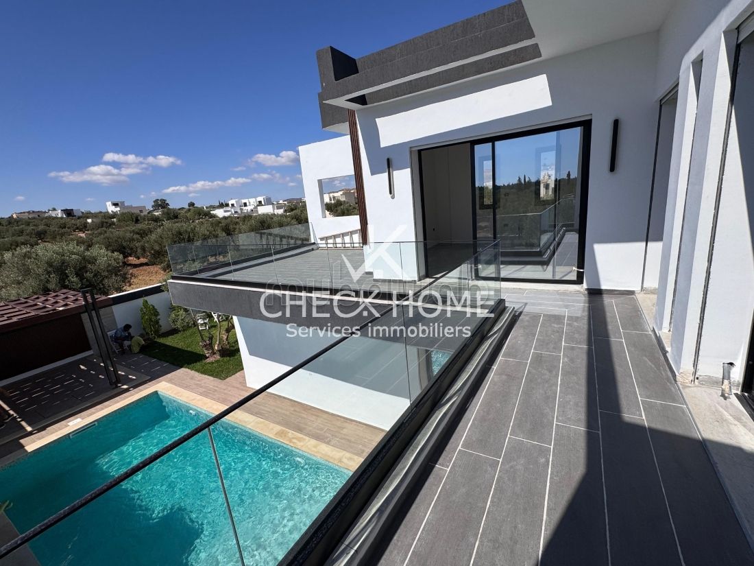 Villa à vendre menchar hammamet