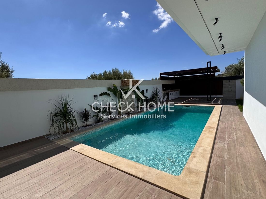 Villa à vendre menchar hammamet
