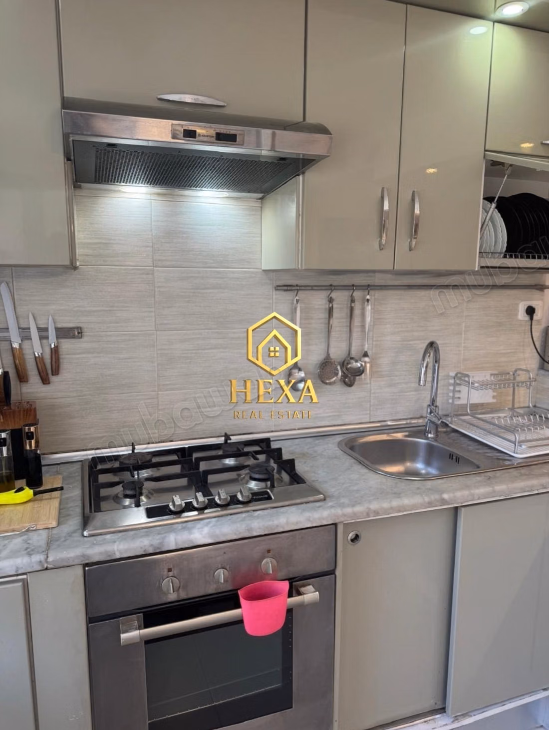 Eccezionale casa di lusso in affitto a Cité Les Pins. Superficie di 70 m². Arredato