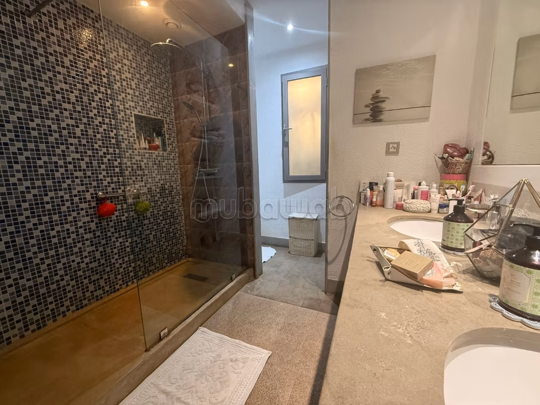 Bouskoura/Casadiaa Villa vide plain pied 400m² Piscine