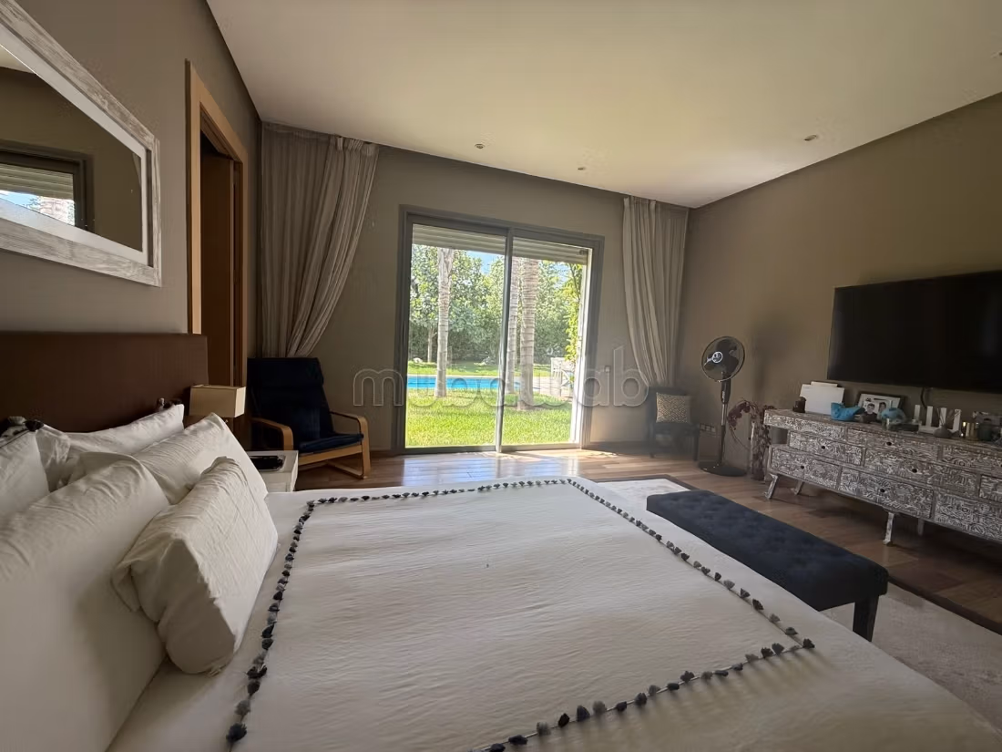 Bouskoura/Casadiaa Villa vide plain pied 400m² Piscine