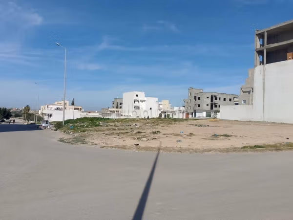 A vendre un Terrain R4 Cité Riadh 5 Sousse