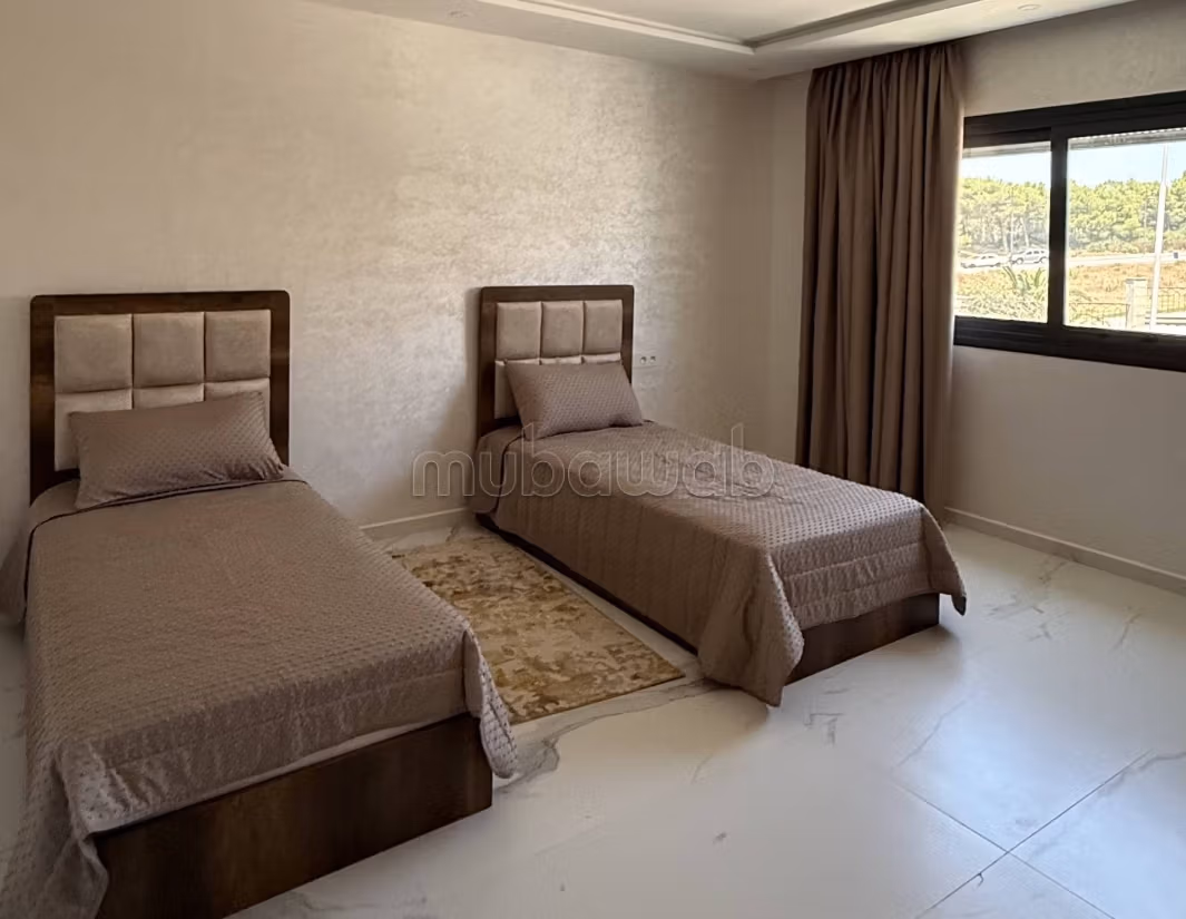 Villa à vendre 336 m², 5 chambres Malabata, Tanger