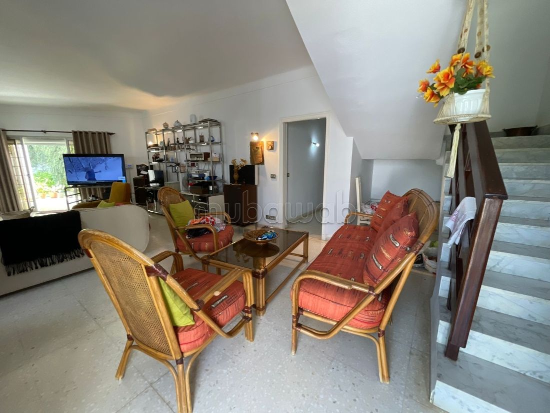 Villa s8 avec piscine et jardin