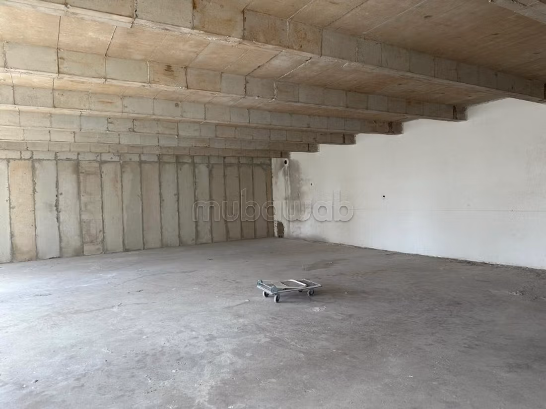 Plateau de bureau à louer à CFC