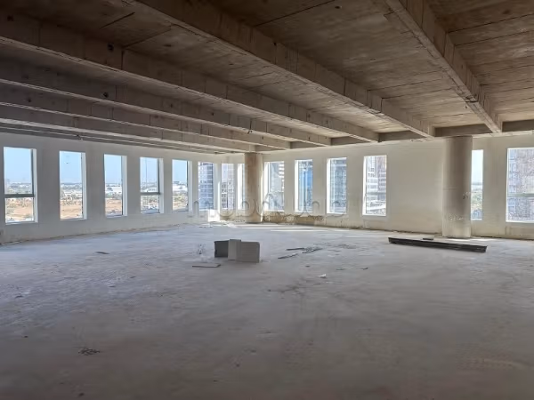 Plateau de bureau à louer à CFC