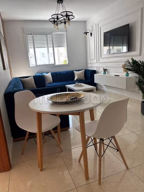 Affitto di un bellissimo appartamento a Bel Air Val fleuri. 2 locali spaziosi. Ammobiliato