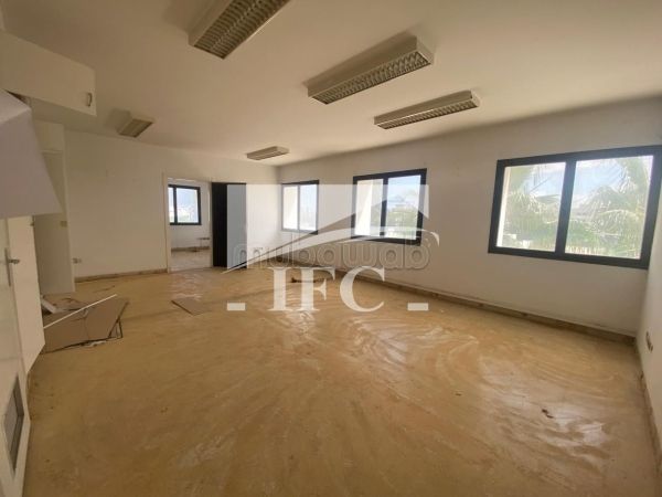 Ufficio in affitto a Charguia 2. Superficie totale 280 m². Casa con servizio concierge