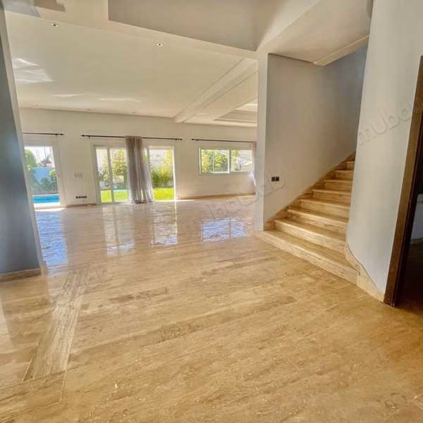 Luxury villa for sale in Bouskoura Ville. 7 rooms. Green areas, Parking spaces for cars