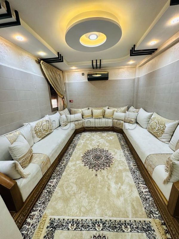 Pisos en alquiler en Hay Mohammadi. 3 habitaciones. Antena parabólica general, barrio seguro