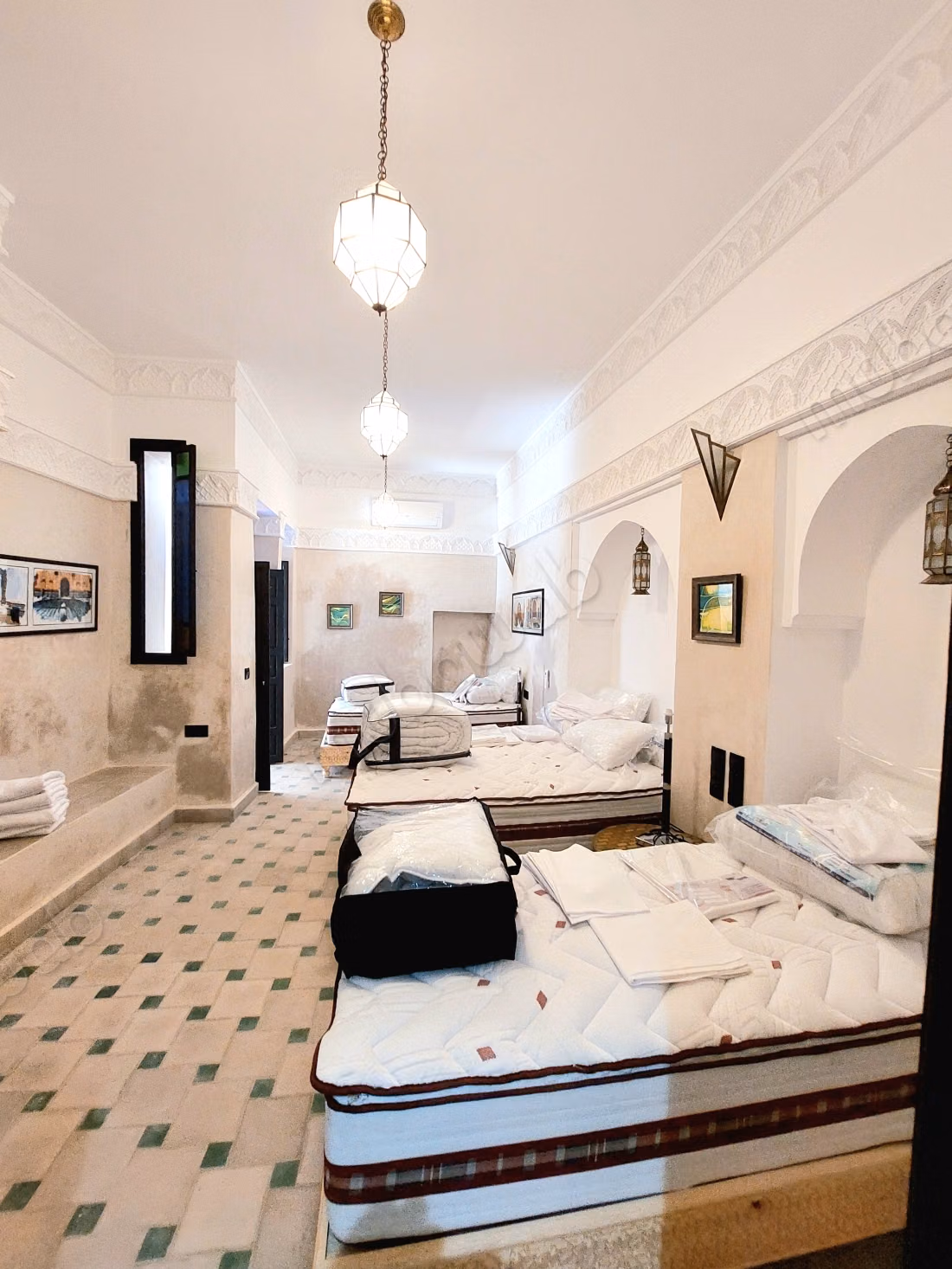 Kopen: riads in Zaouiat Lahdar. 10 Slaapkamers. Gemeubileerd