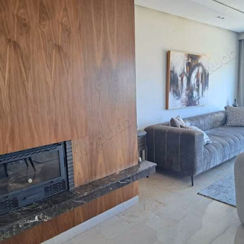 Find an apartment to buy in Oasis. 5 large rooms. Furnished