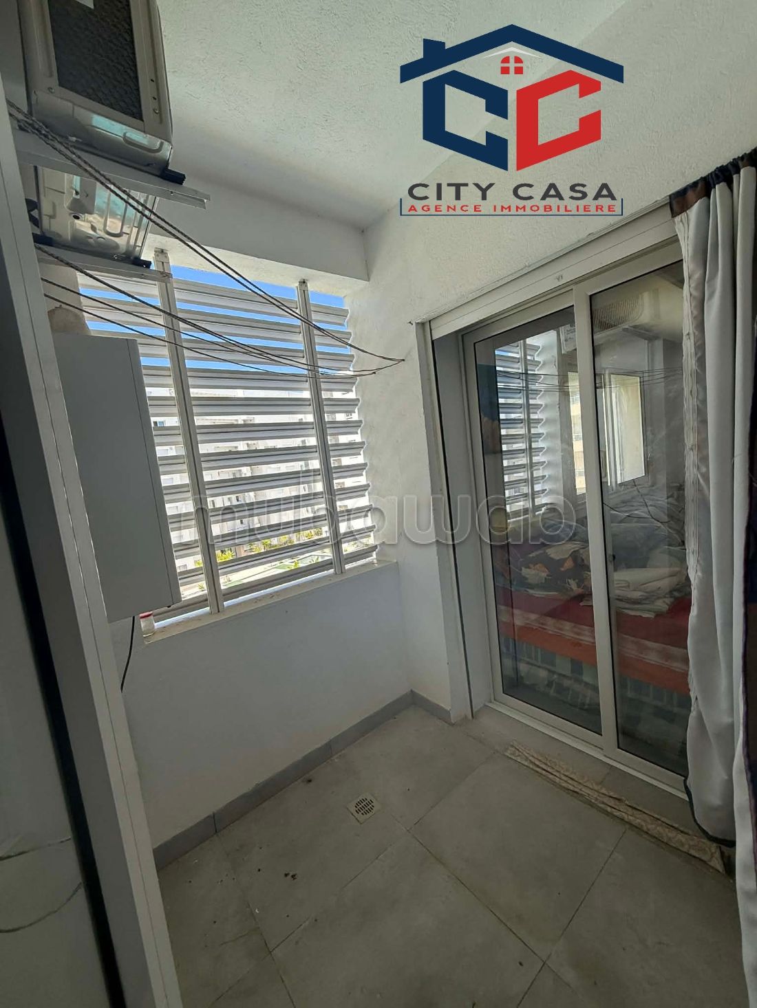 S1 Vue Piscine à Vendre