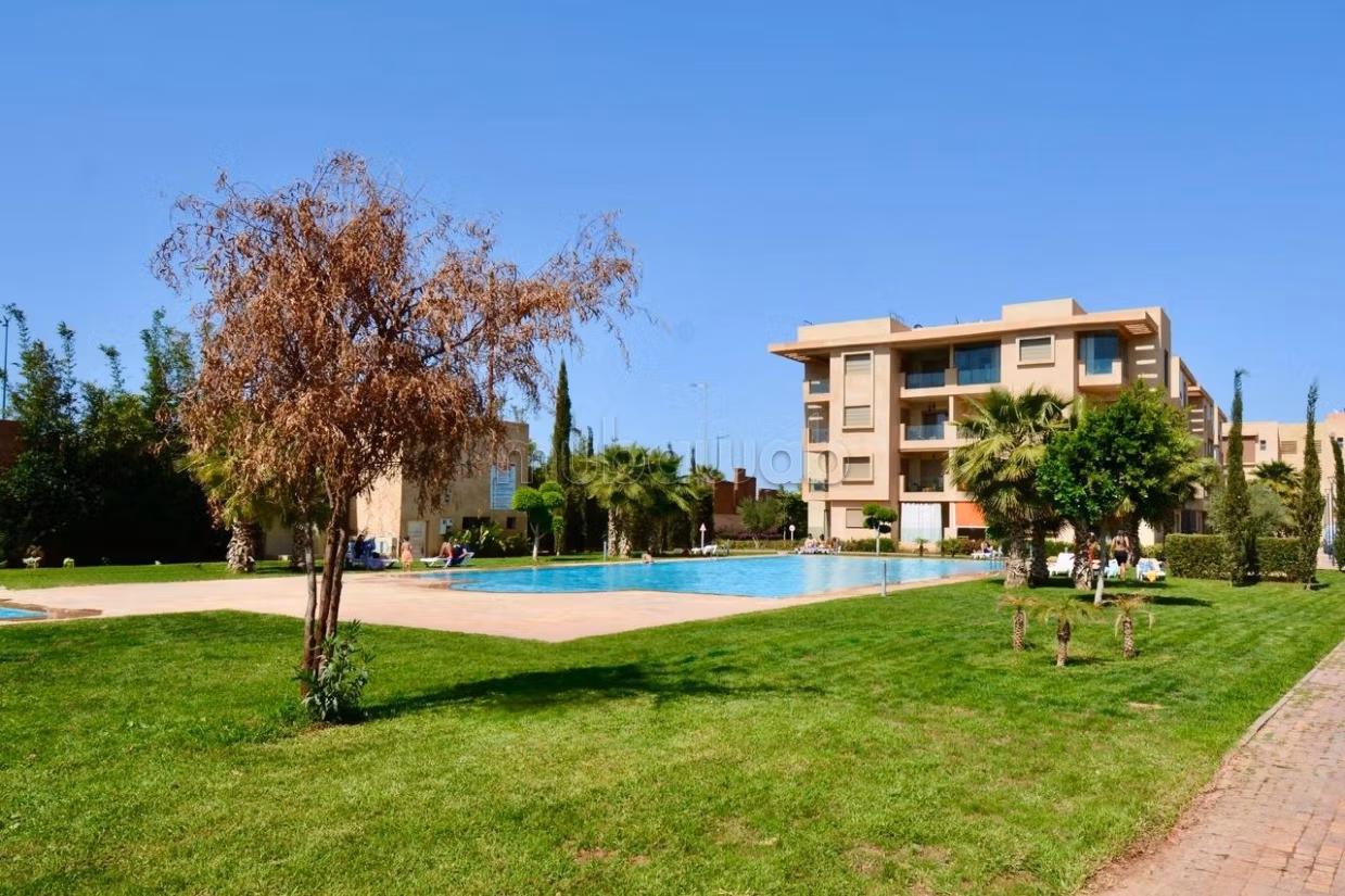 Very nice apartment for rent in Boulevard Med 6.2 rooms. Furnishings