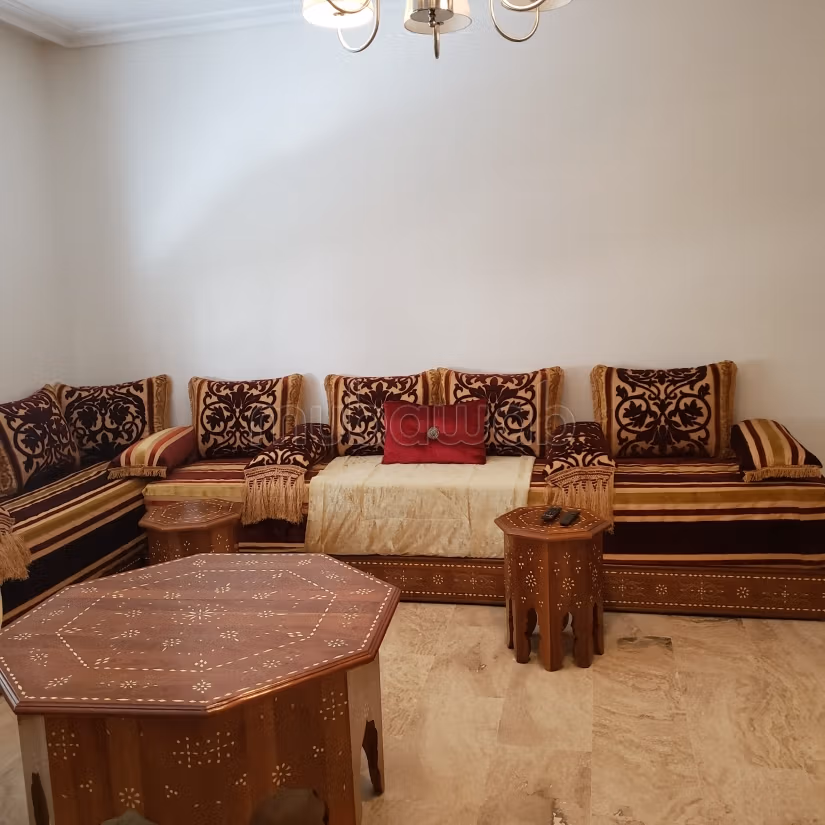 Bel appartement en location à Sala el Jadida. 1 Pièce. Meublé — 2