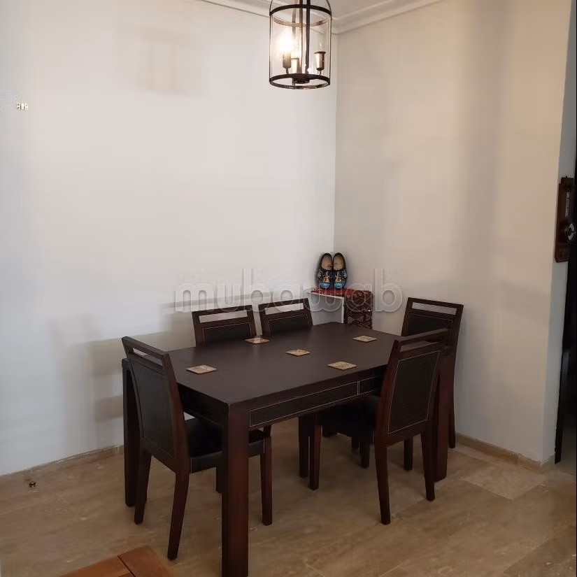 Bel appartement en location à Sala el Jadida. 1 Pièce. Meublé — 3