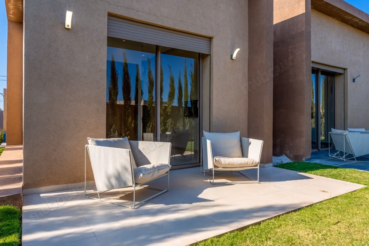 Villa en vente a route d'amezmiz