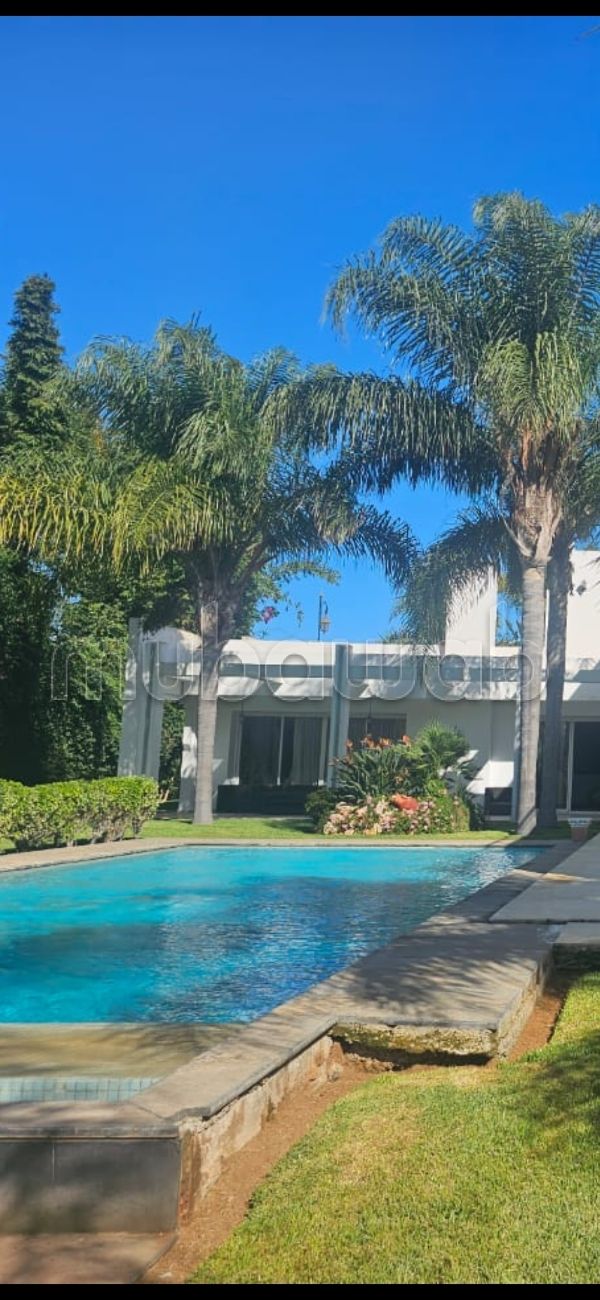 Belle villa moderne 1200m Souisi