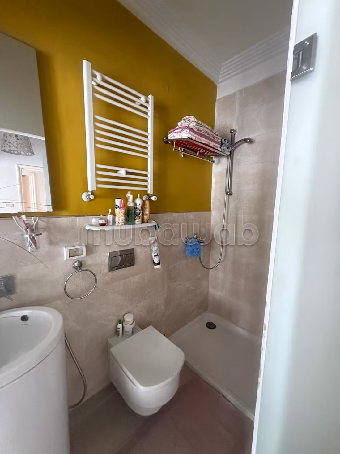 Splendido appartamento da acquistare a Ariana. Superficie 110 m². Garage e terrazzo