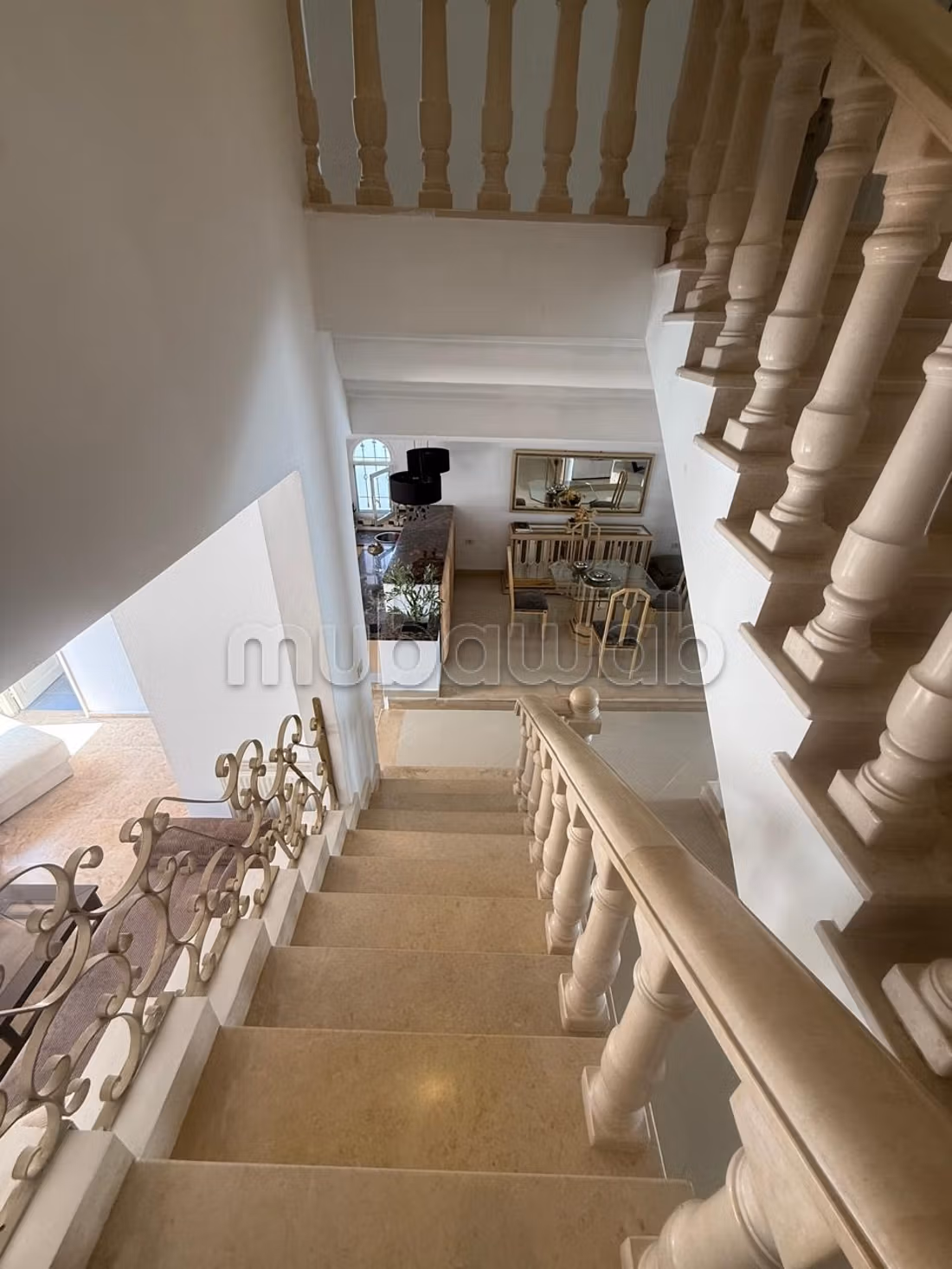 Splendido appartamento da acquistare a Ariana. Superficie 110 m². Garage e terrazzo
