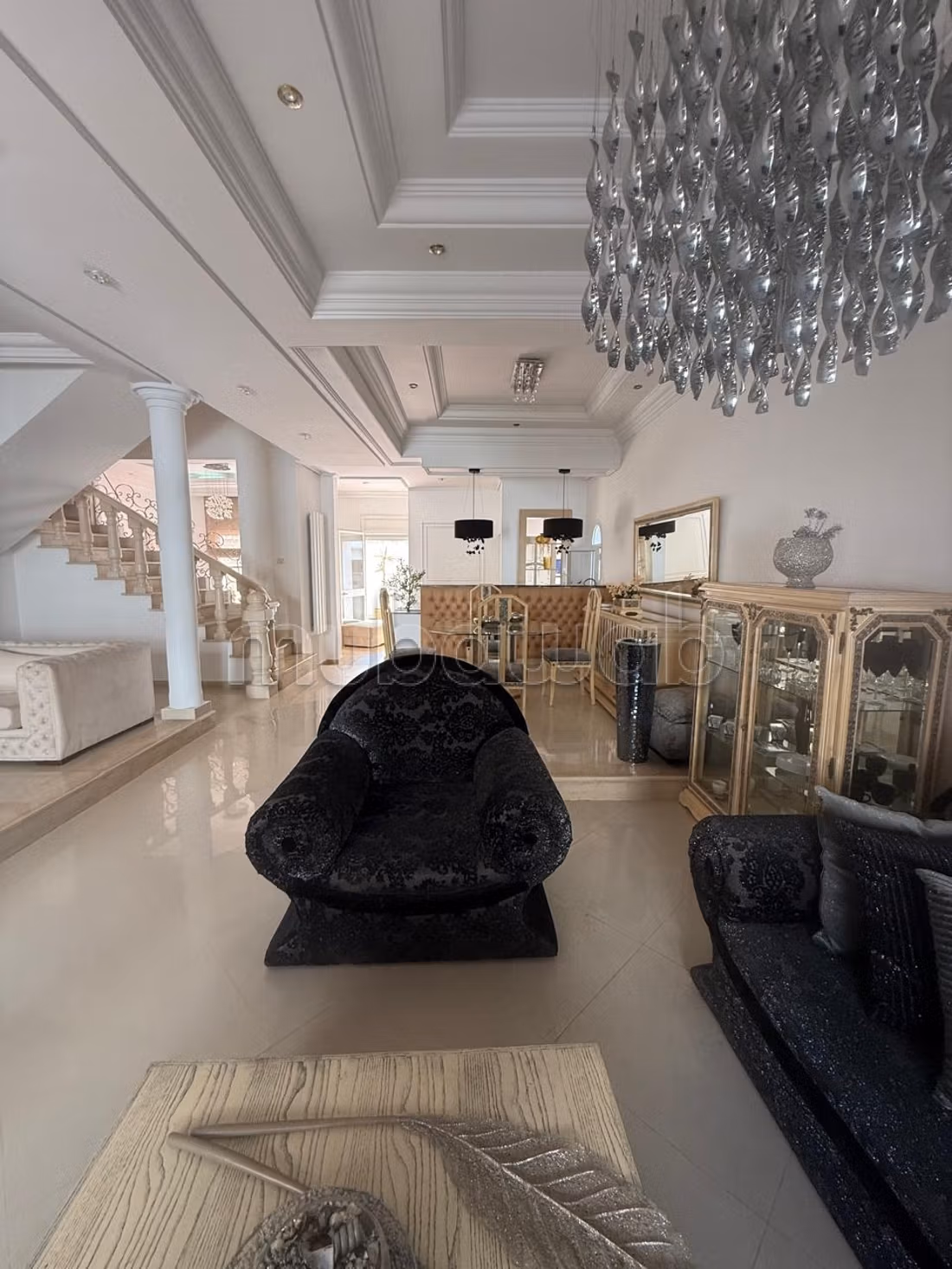 Splendido appartamento da acquistare a Ariana. Superficie 110 m². Garage e terrazzo