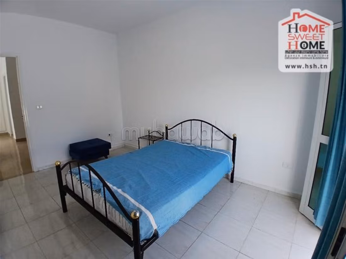 Find an apartment for rent in Amilcar. Large area 150 m². Large balcony