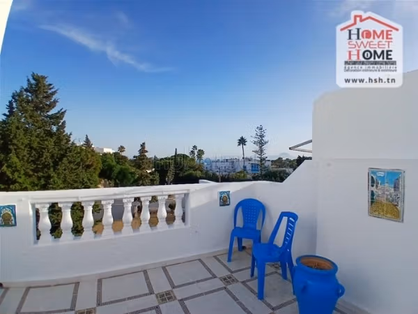 Find an apartment for rent in Amilcar. Large area 150 m². Large balcony