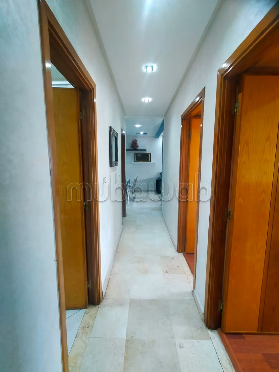 Rent an apartment in Hay Mohammadi. Large area 80 m². Storage unit