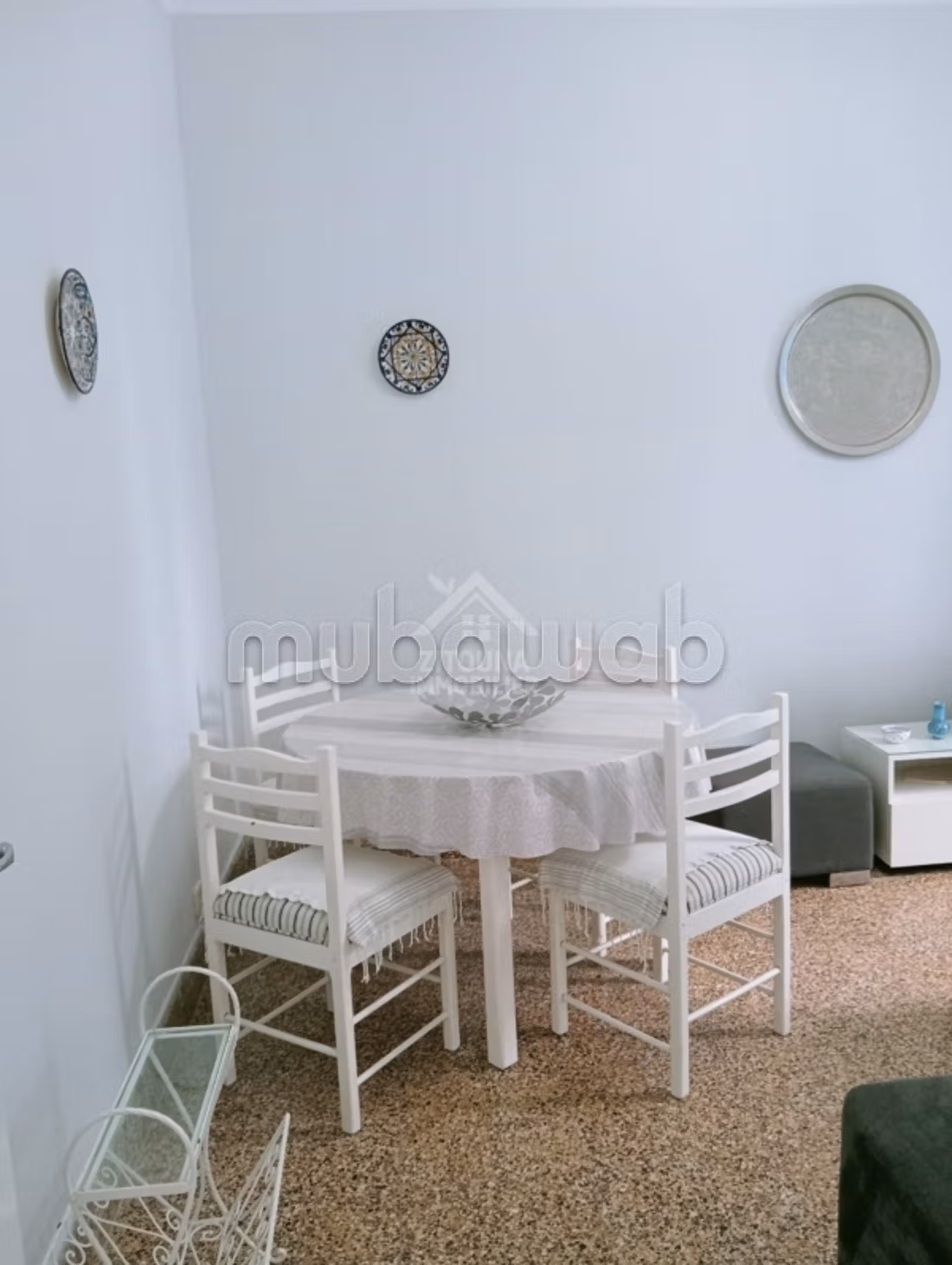 Rent your house in La Marsa. Small area 300 m². Attic