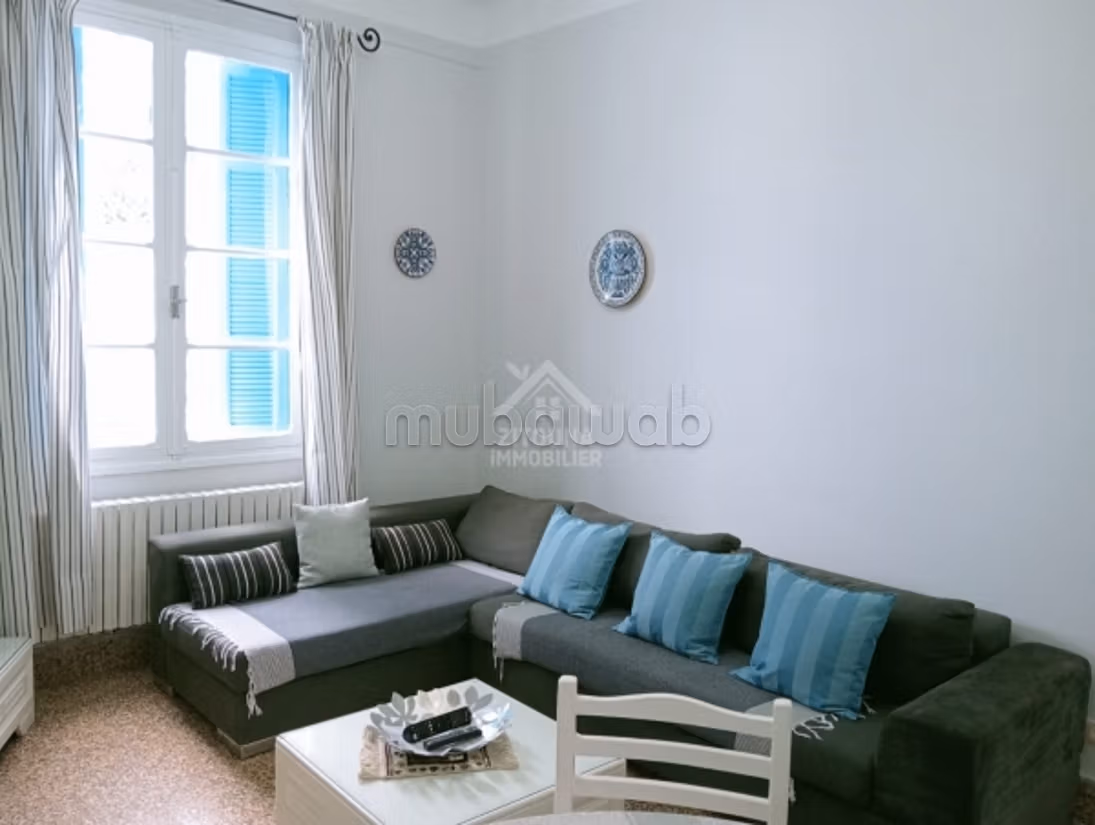 Rent your house in La Marsa. Small area 300 m². Attic