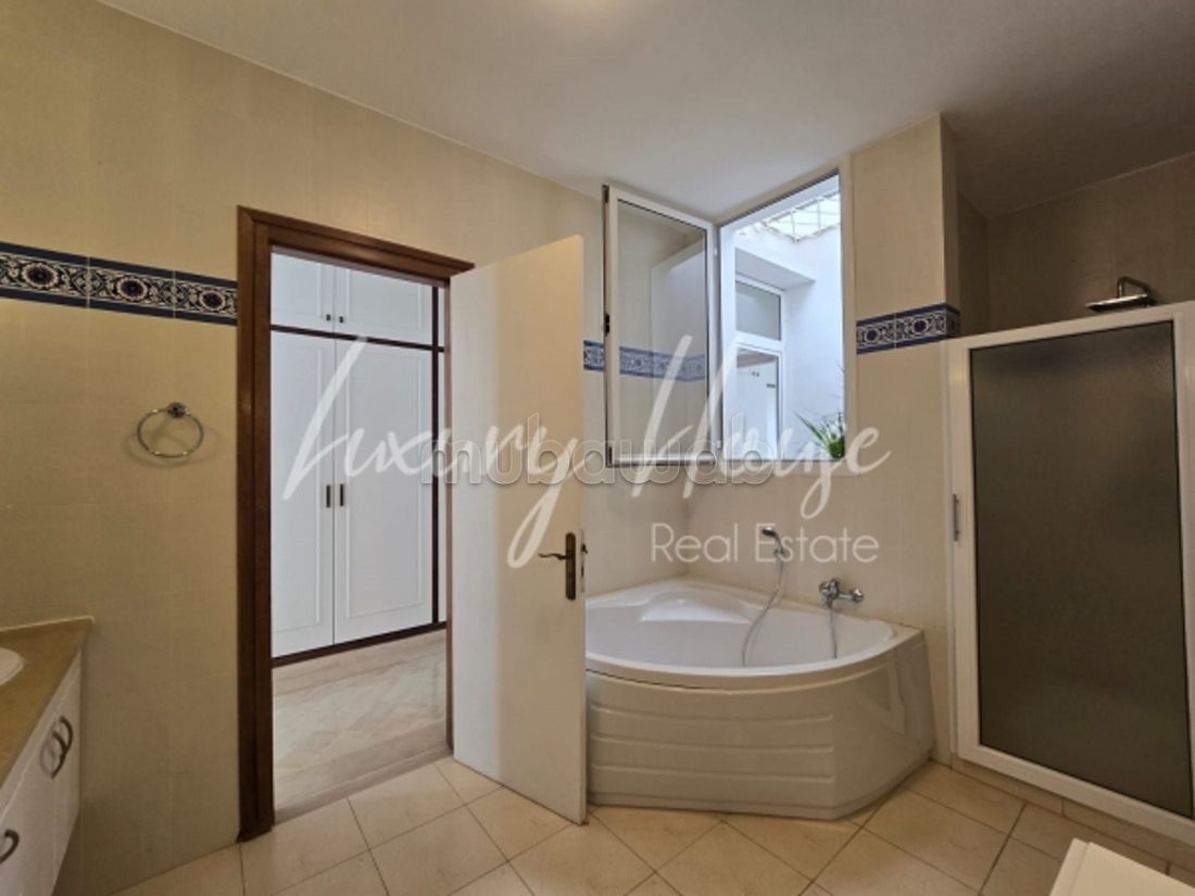 Villa S5 avec piscine à Gammarth