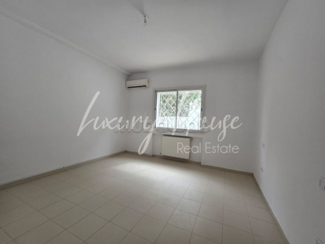 Villa S5 avec piscine à Gammarth