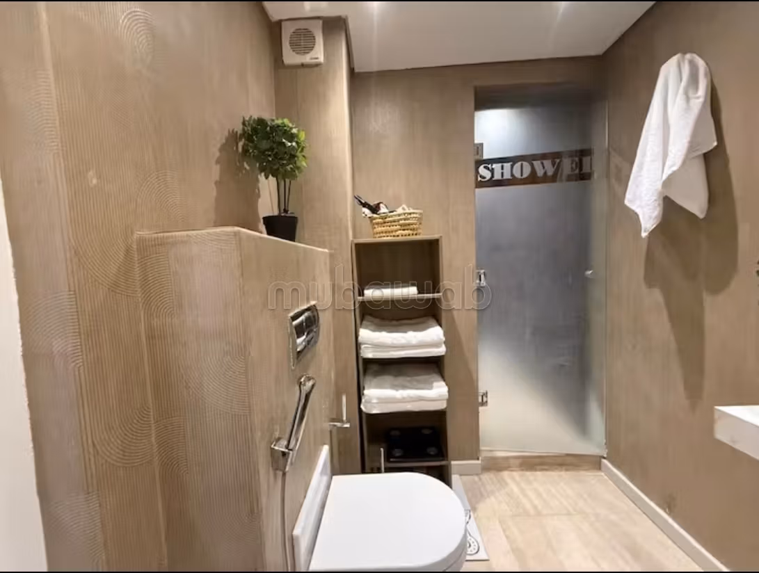 Flat for rent in Sidi Abbad. Area 90 m². Attic