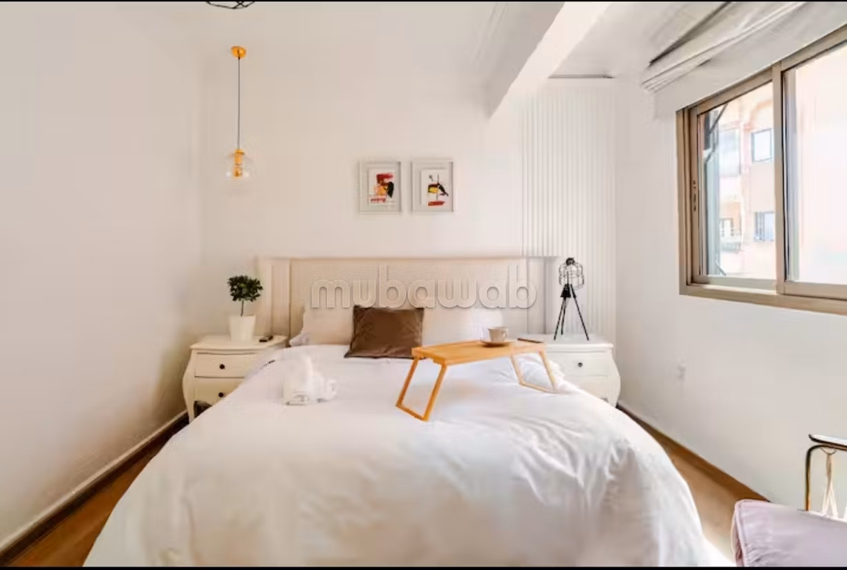 Flat for rent in Sidi Abbad. Area 90 m². Attic
