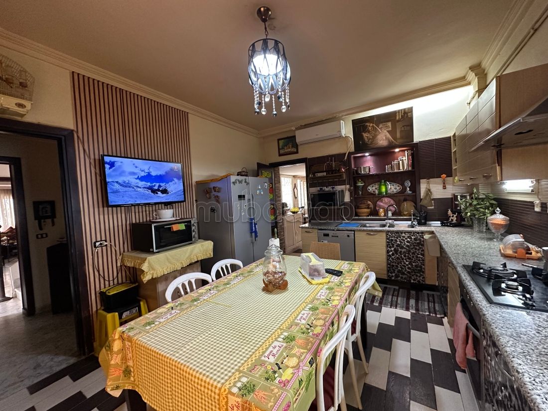 À Vendre un duplex à La Soukra