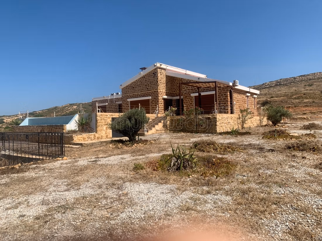 Terreno in vendita. Superficie di 45000 m²