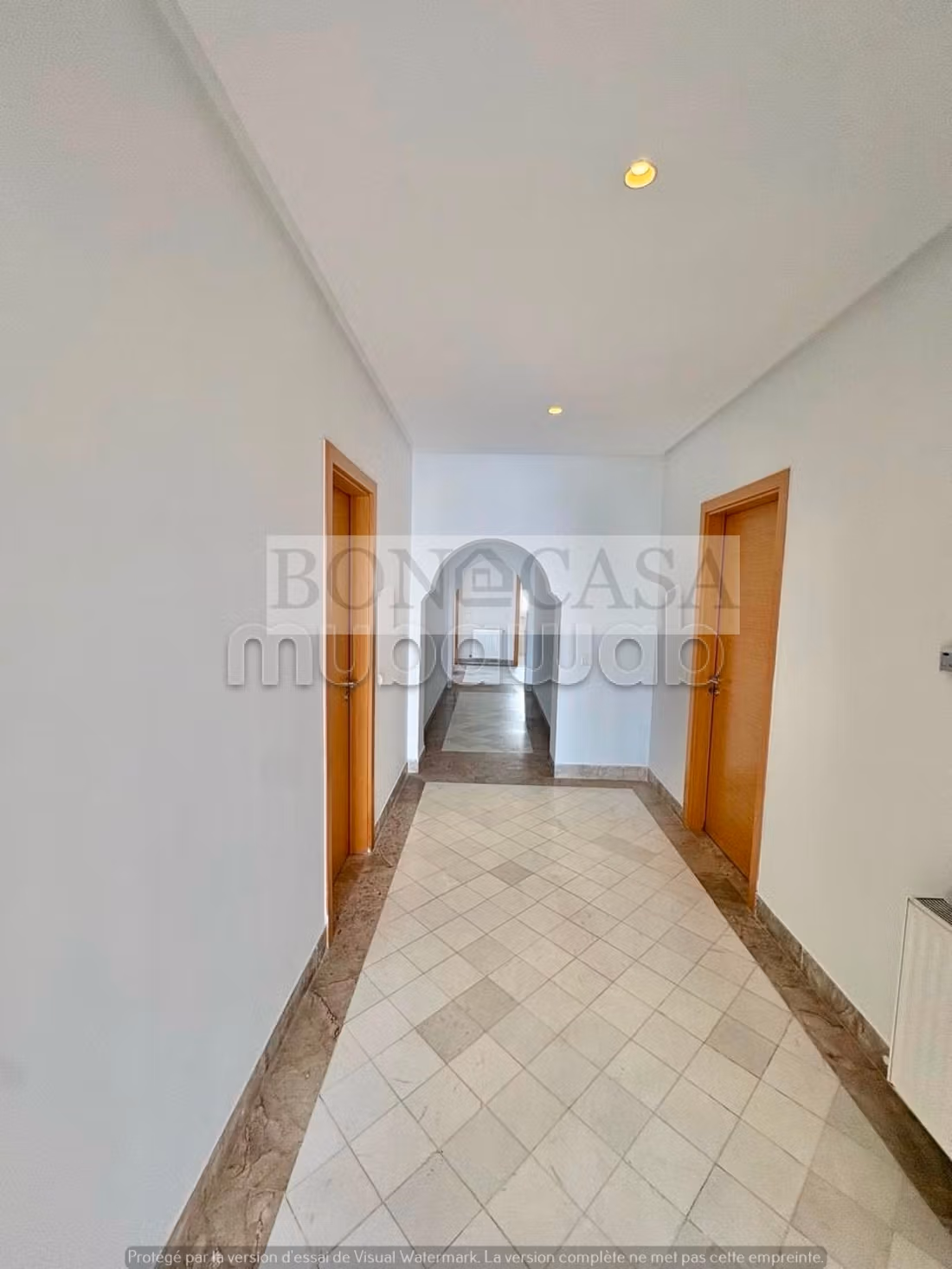 Apartment for rent in La Marsa. 1 room. Cellar