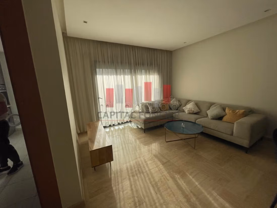 Appartement à louer à Casablanca Finance City. 
2 chambres. 
Bien meublé