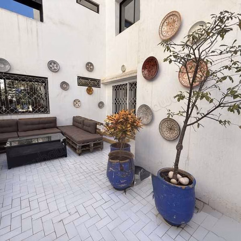 Sale of a lovely apartment in Maârif Extension. 4 beautiful rooms. Lift and terrace