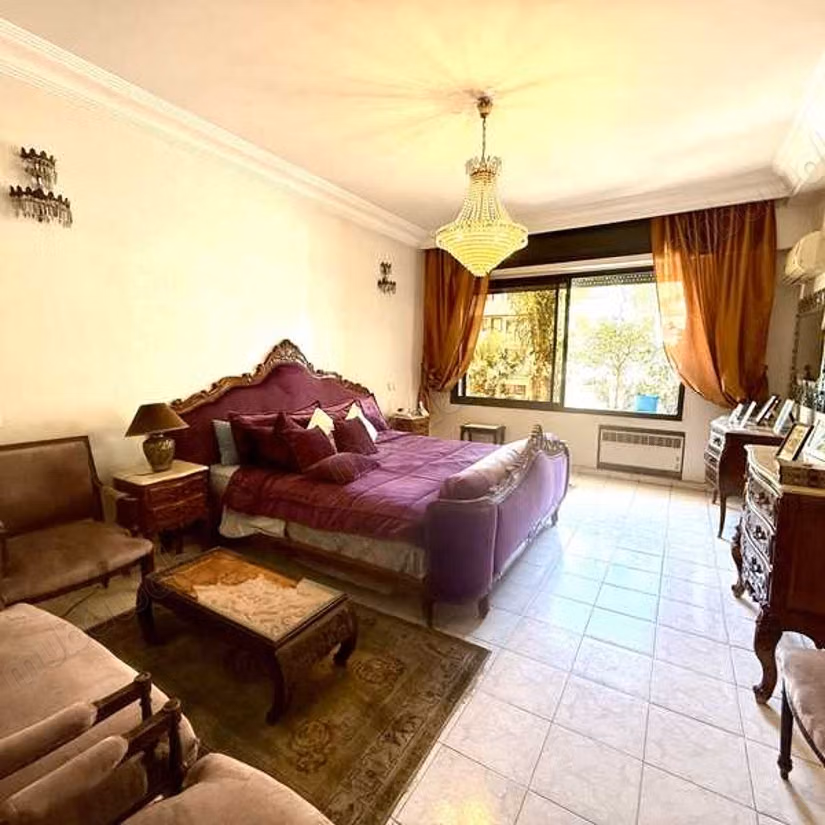 Sale of a lovely apartment in Maârif Extension. 4 beautiful rooms. Lift and terrace