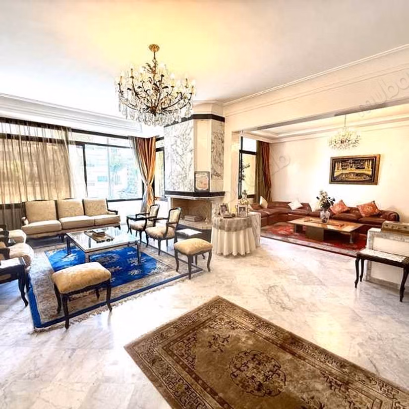 Sale of a lovely apartment in Maârif Extension. 4 beautiful rooms. Lift and terrace