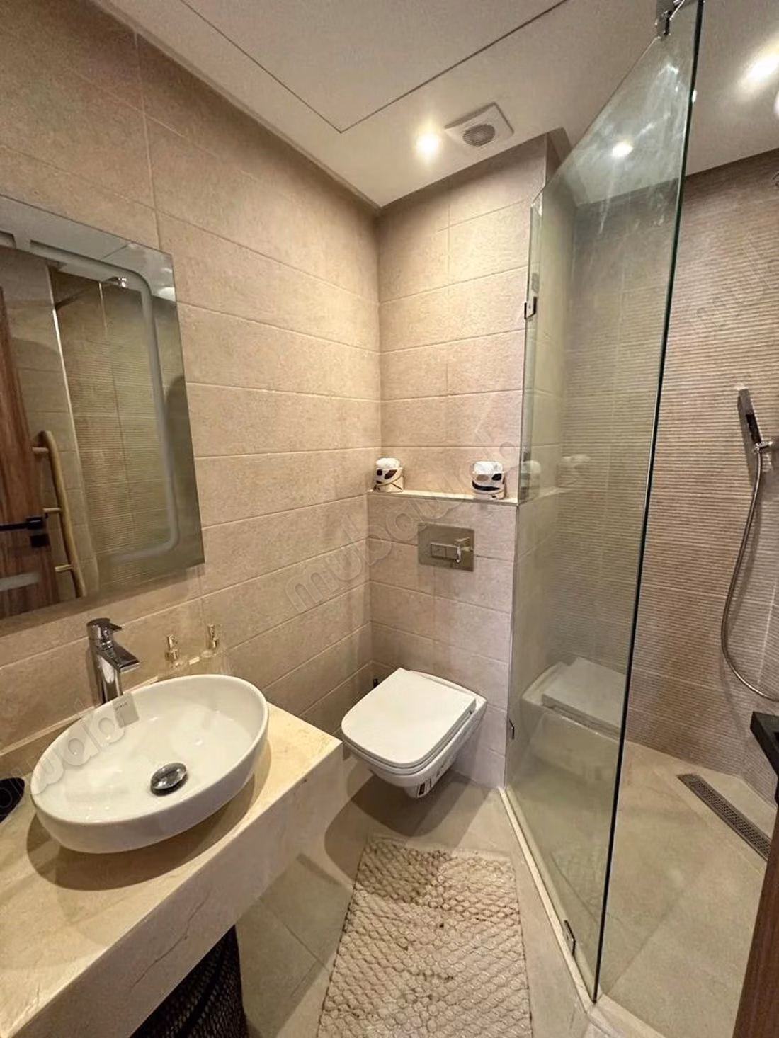 Bel appartement meublé à Victor Hugo