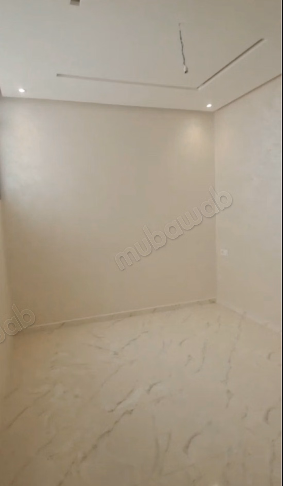Bonito piso en venta en Hay Mohammadi. 3 habitaciones grandes
