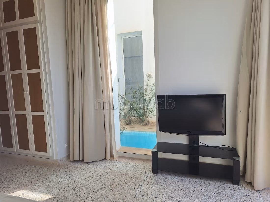 À louer – Très belle villa vide à Oued Merzeg
