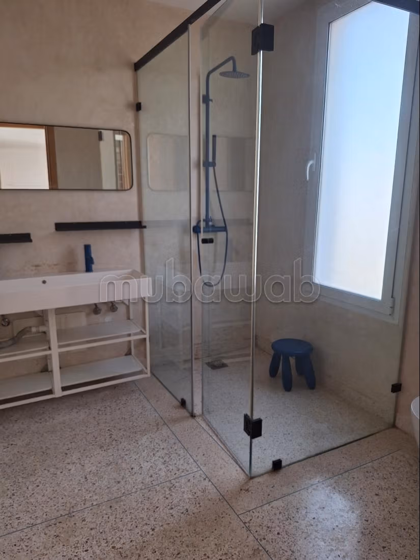 À louer – Très belle villa vide à Oued Merzeg