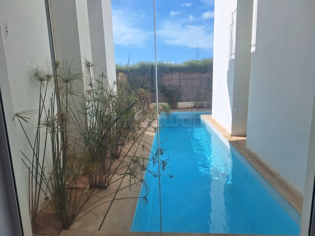 À louer – Très belle villa vide à Oued Merzeg