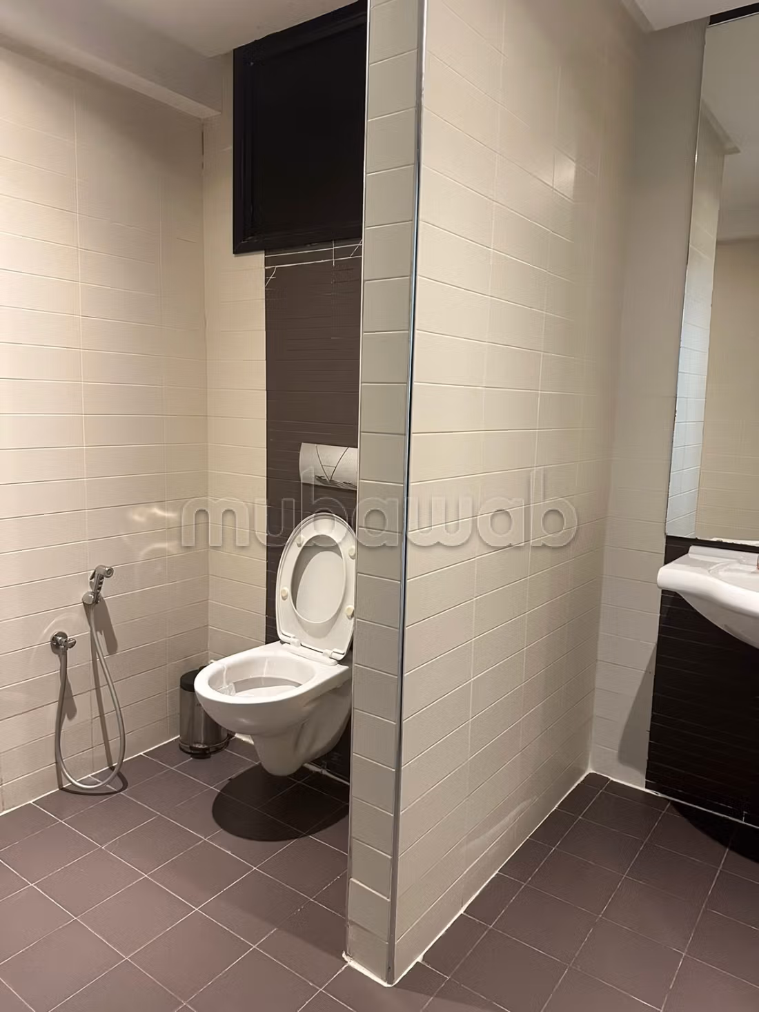 Bureau de 230m² au Lac1